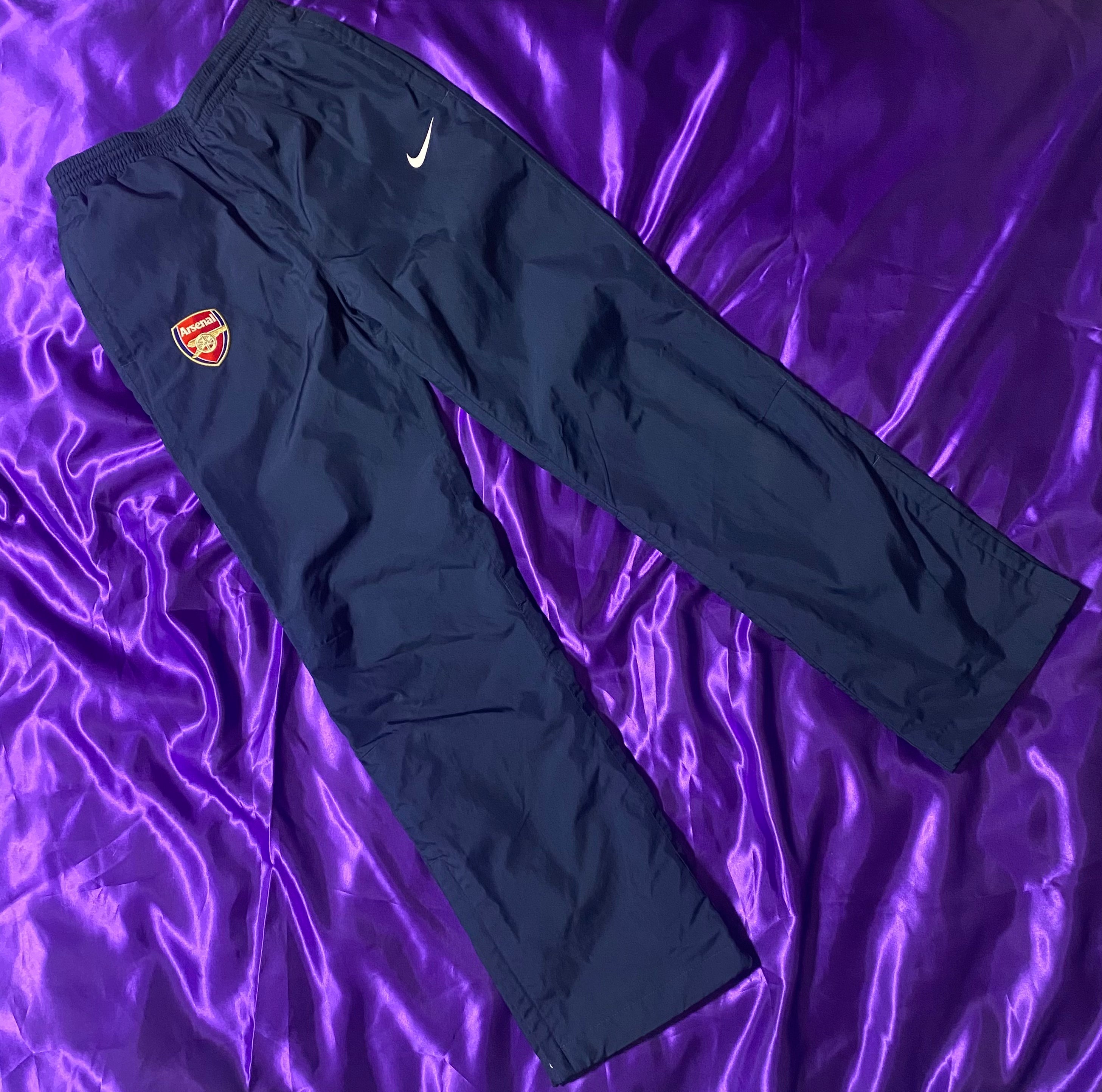 NIKE Arsenal Nylon Pants – memória