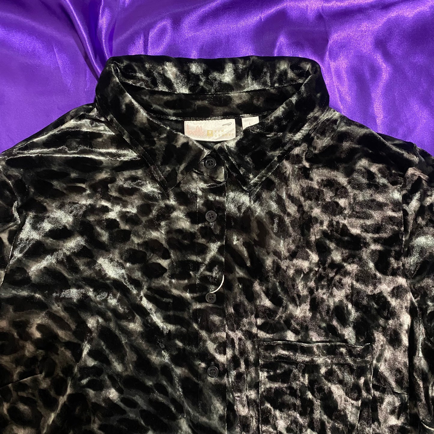 animal pattern L/S shirt