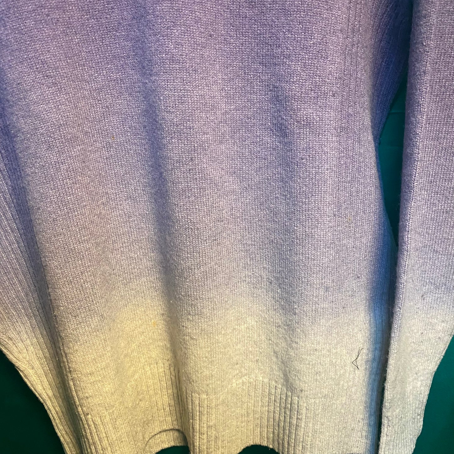 V Neck Gradation Sweater