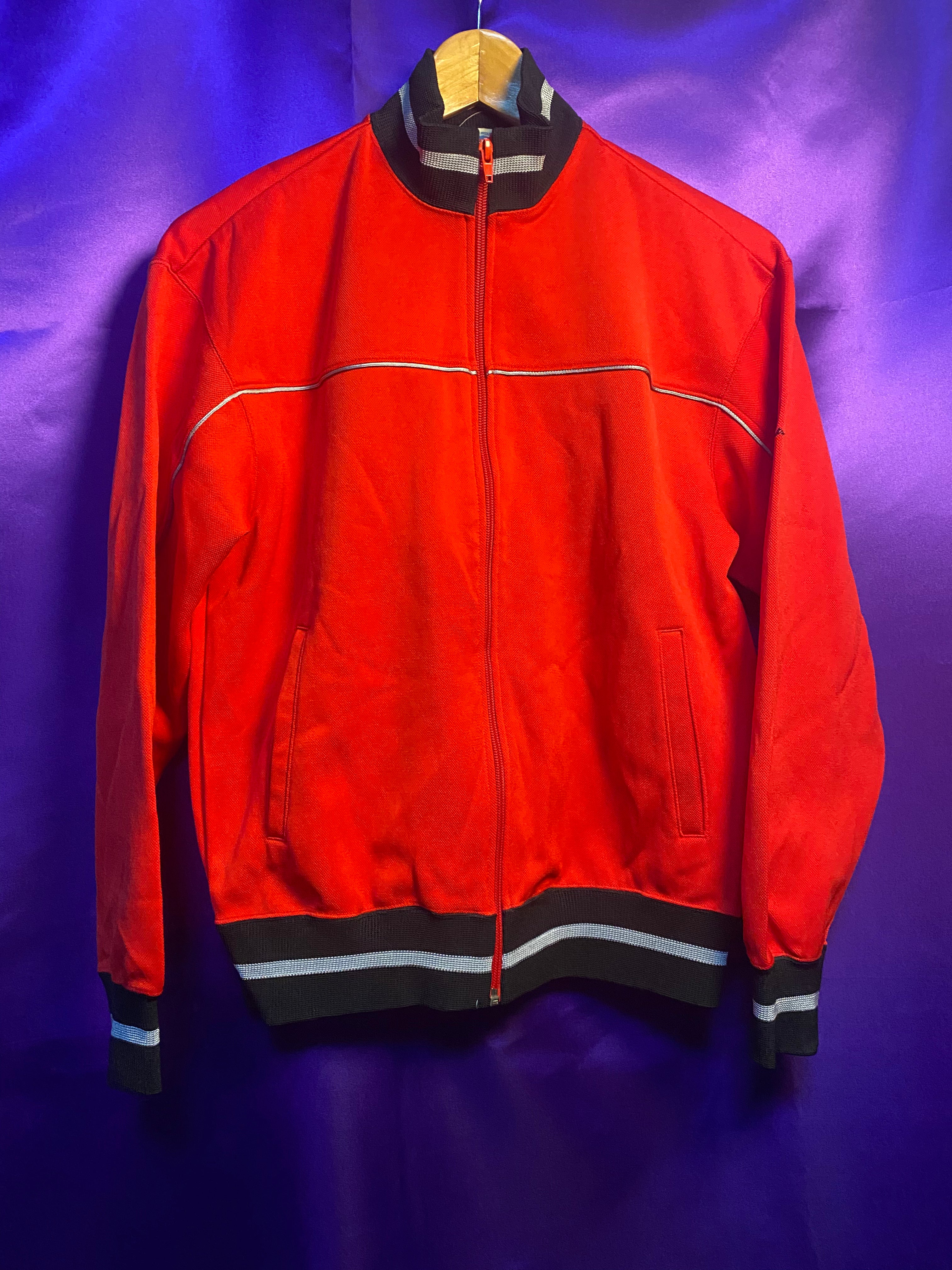 Champion 80〜90s TrackJacket Red – memória Champion 80〜90s TrackJacket Red – memória