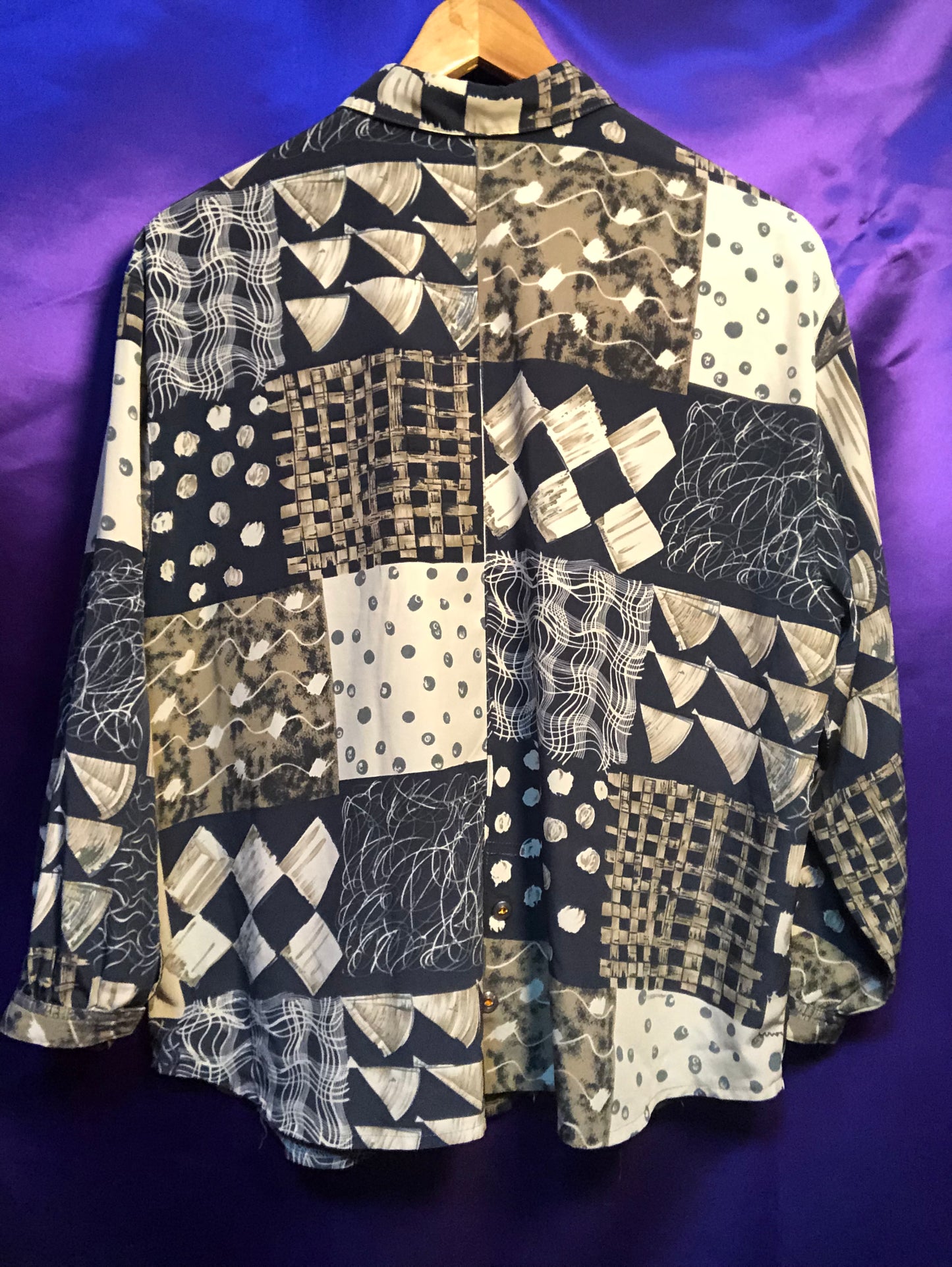 Patterned L/S Shirts