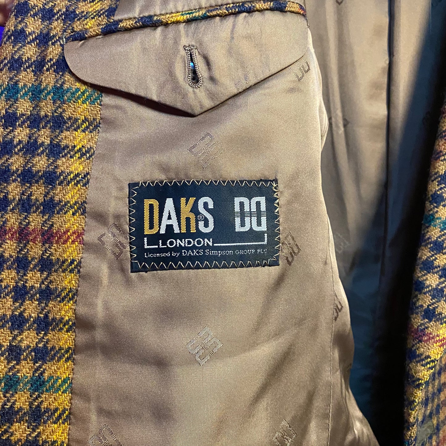 DAKS 2B Check Pattern Tweed Tailored Jacket